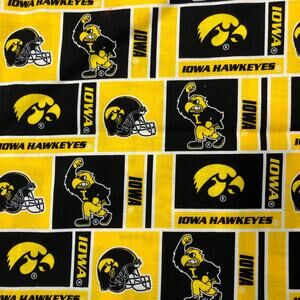University of Iowa Hawkeye Fabric Cotton 1/2 yard x 42 inch Gold & Black